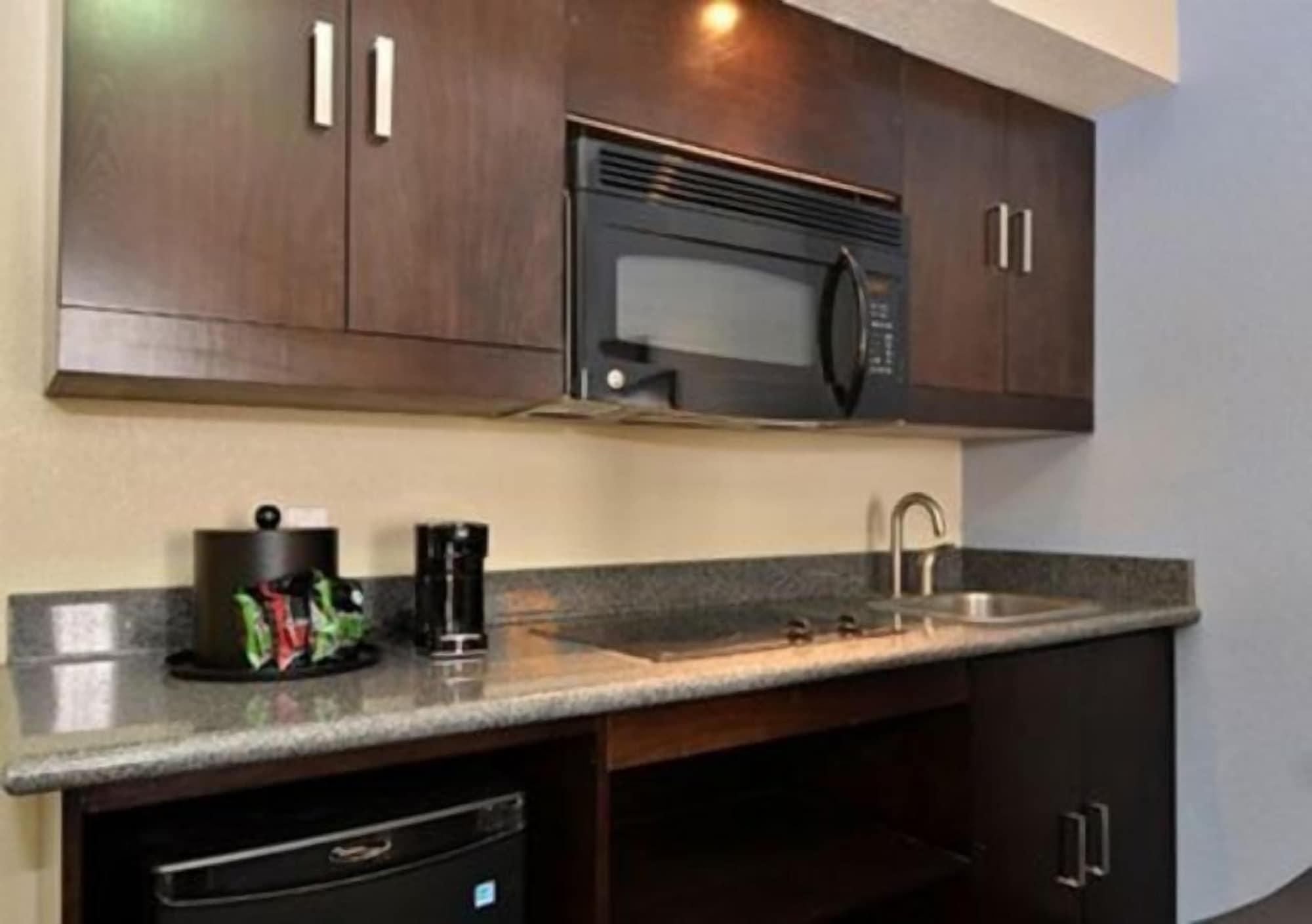 Comfort Inn & Suites I-10 Airport Ел Пасо Екстериор снимка