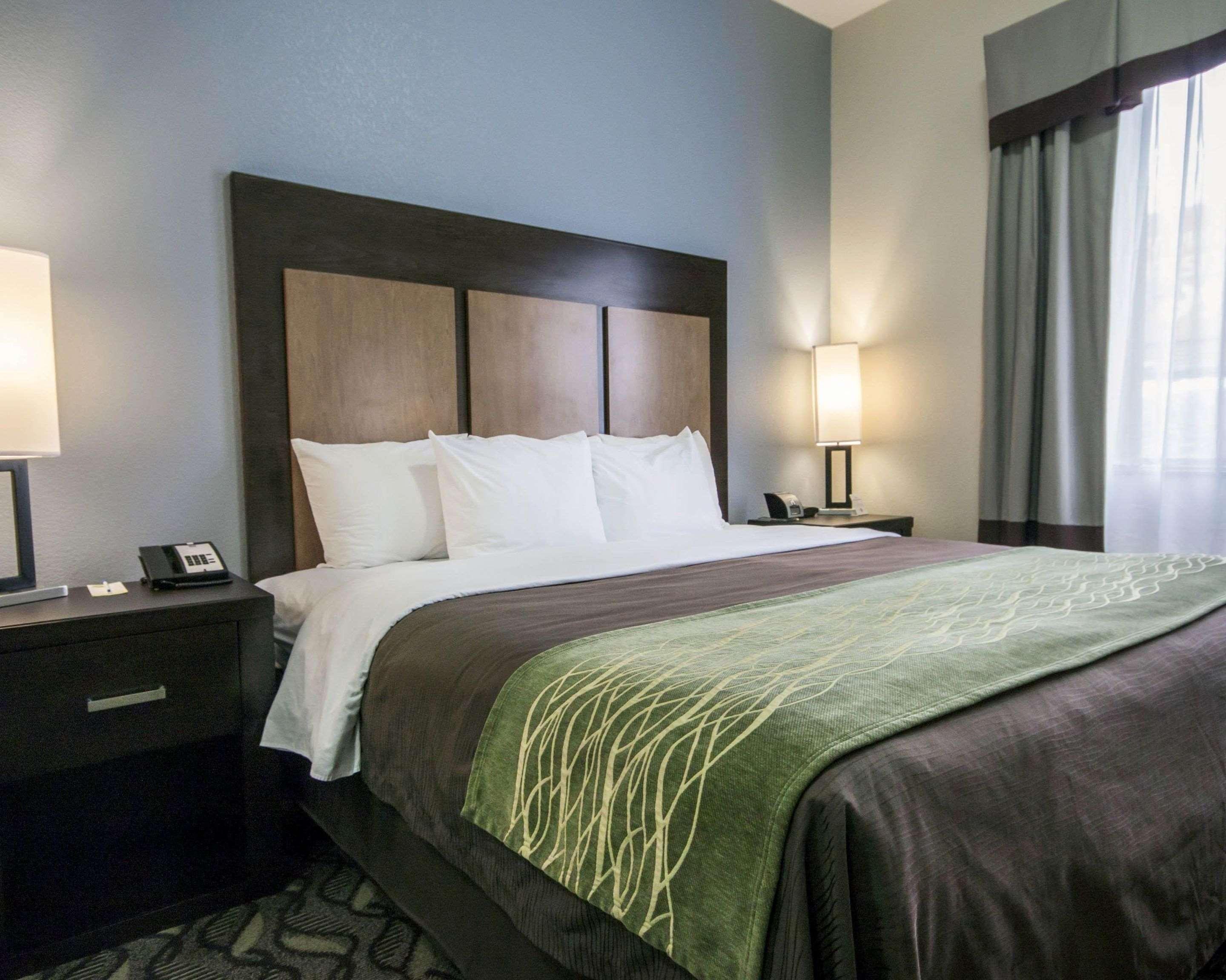Comfort Inn & Suites I-10 Airport Ел Пасо Екстериор снимка
