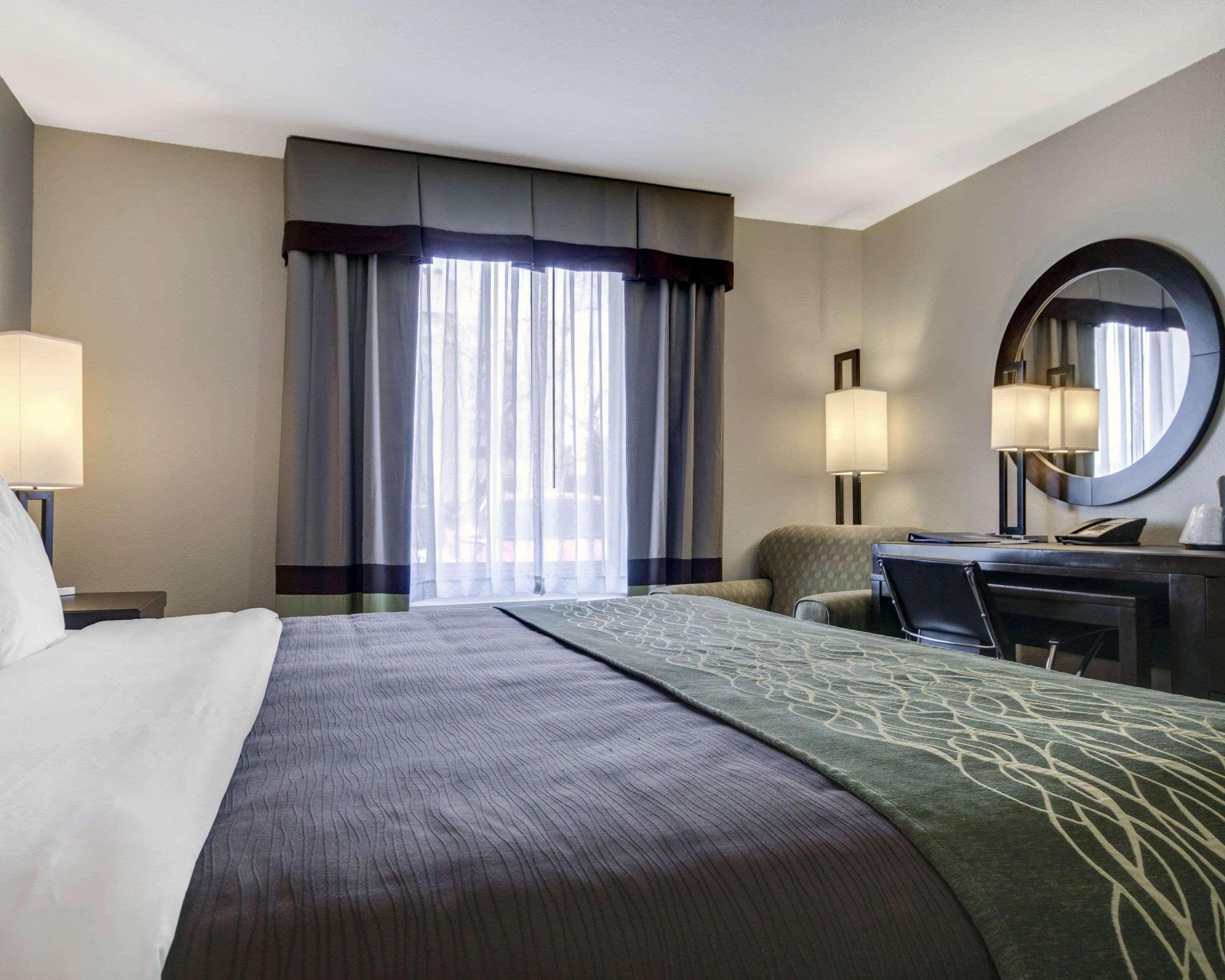 Comfort Inn & Suites I-10 Airport Ел Пасо Екстериор снимка