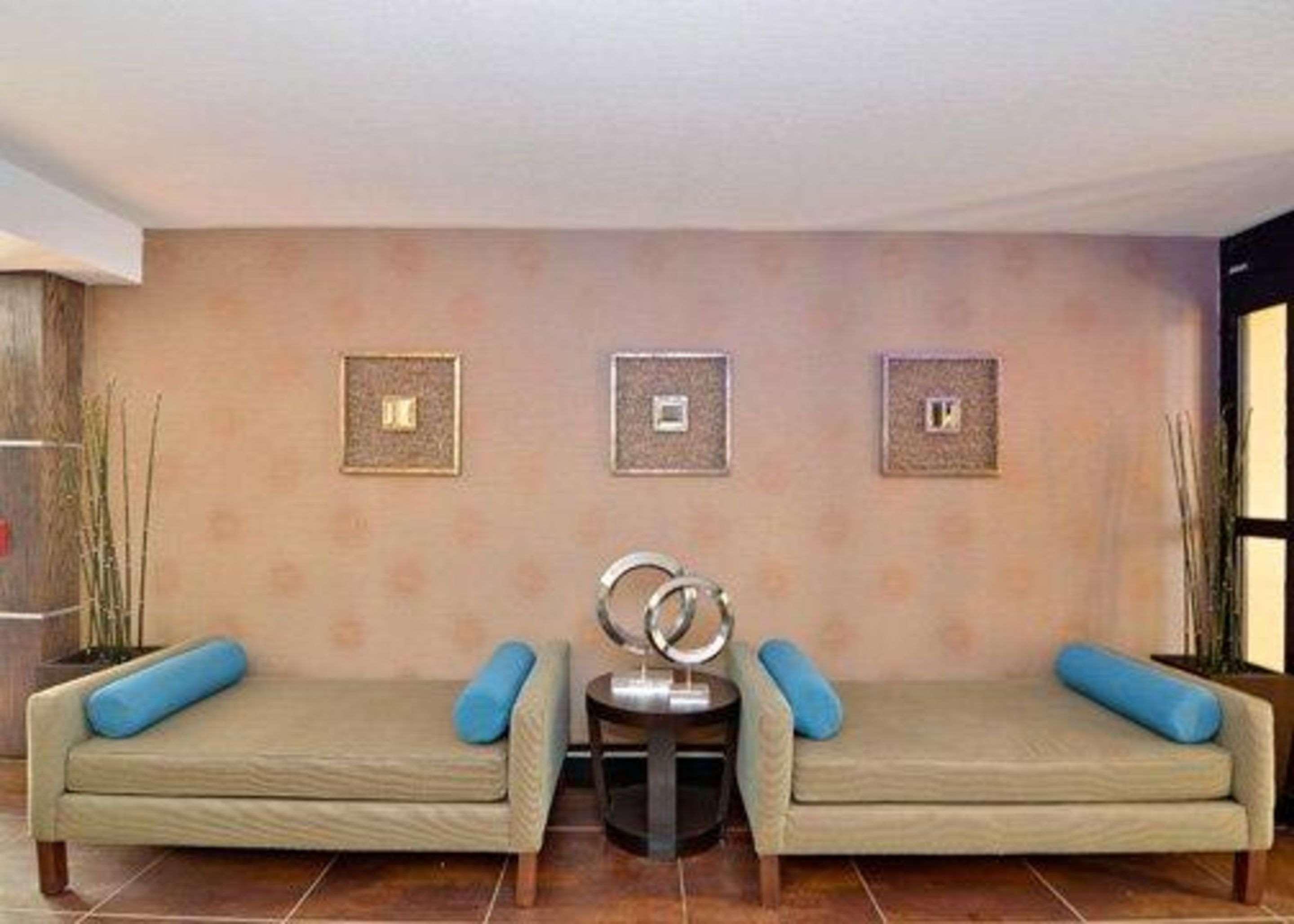 Comfort Inn & Suites I-10 Airport Ел Пасо Екстериор снимка
