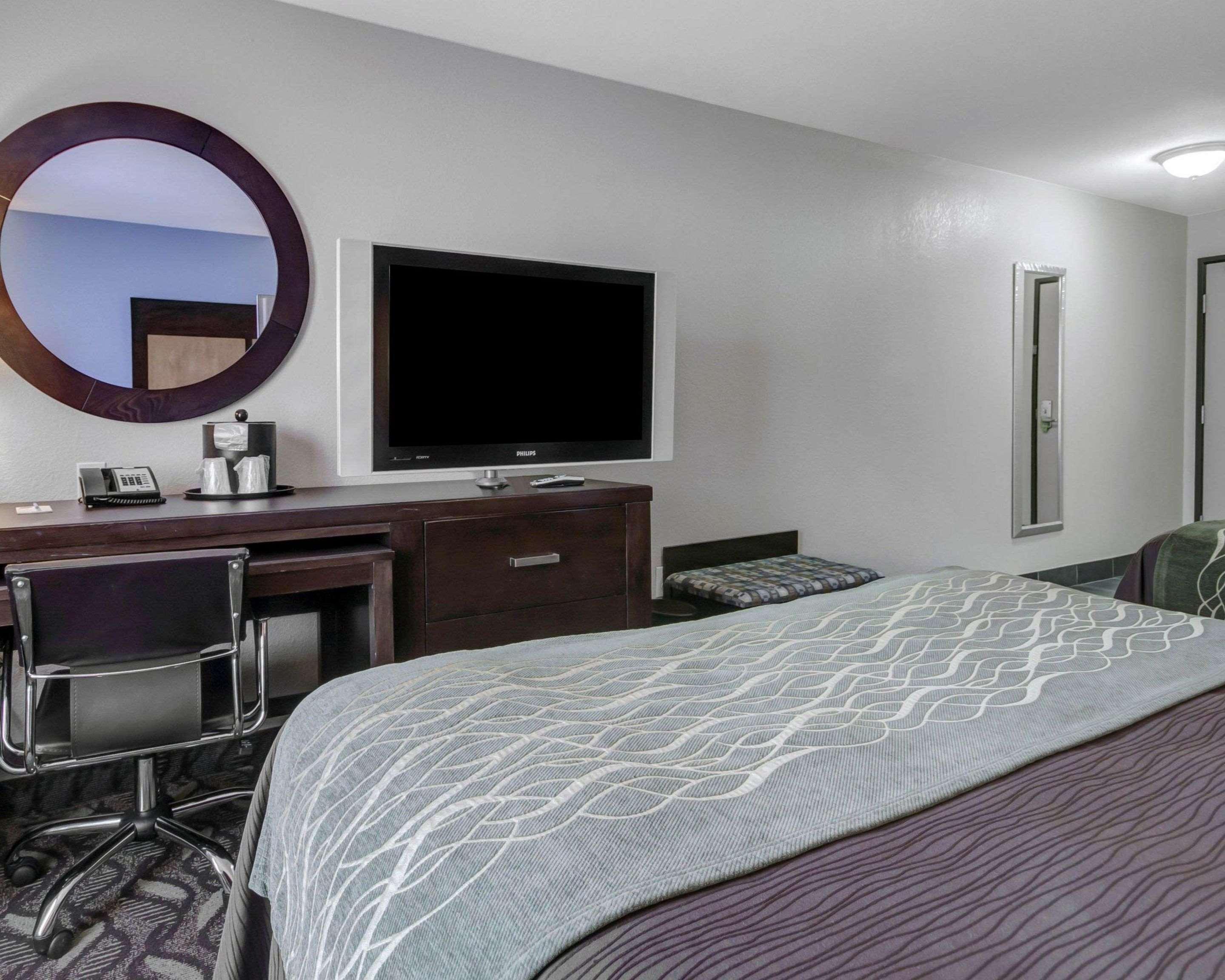 Comfort Inn & Suites I-10 Airport Ел Пасо Екстериор снимка